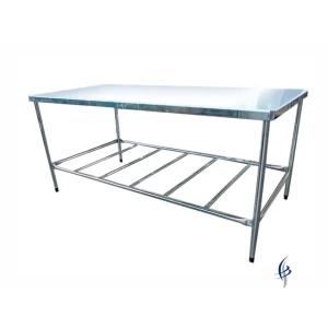 Mesa Inox Estrutura Tubular com Tampo em Polietileno